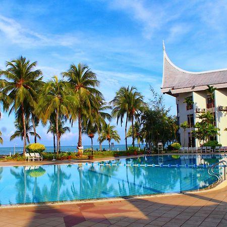 The Grand Beach Resort Port Dickson Exterior photo