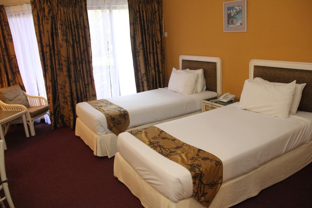 The Grand Beach Resort Port Dickson Room photo