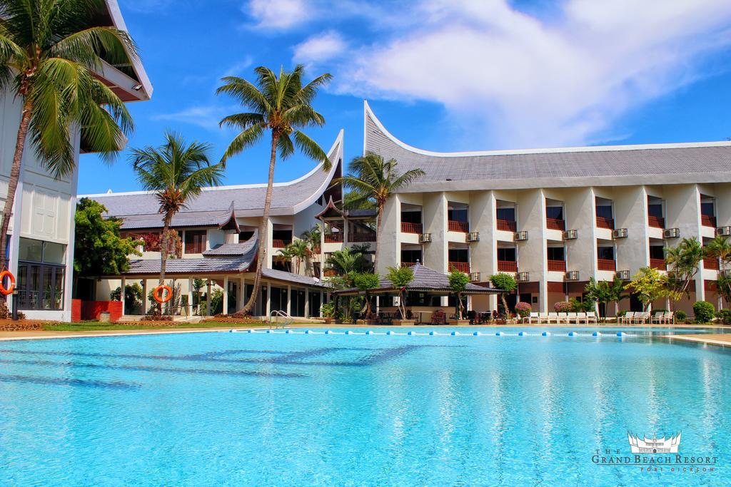 The Grand Beach Resort Port Dickson Exterior photo